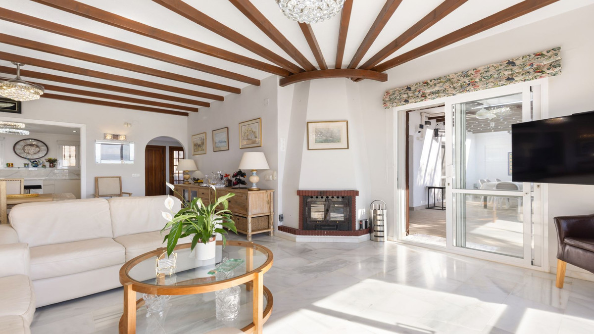 Huis te koop in La Duquesa | 4 slaapkamers H5511793