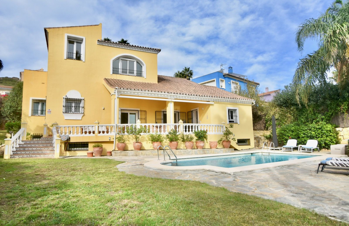 Huis te koop in La Duquesa | 3 slaapkamers H5513419