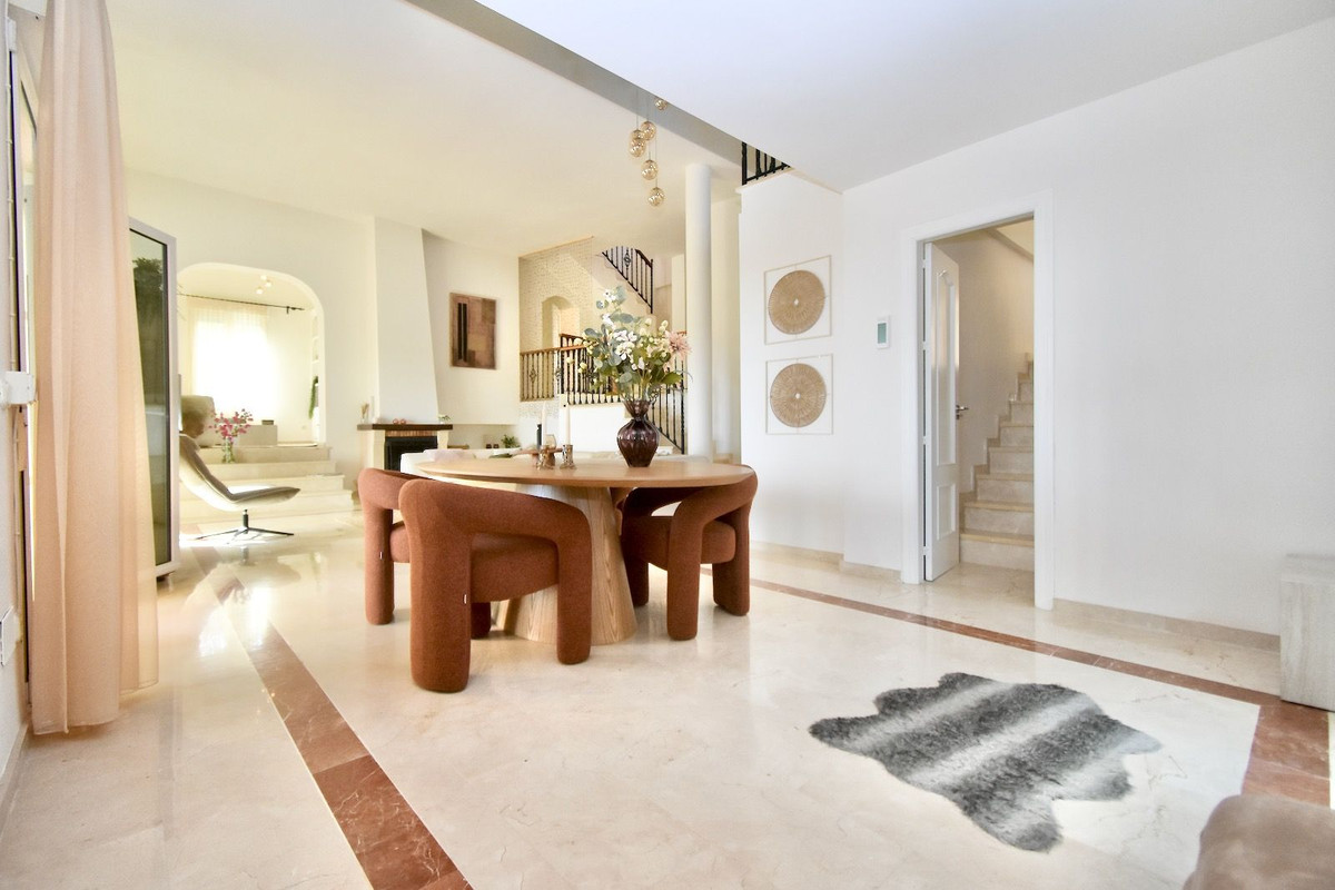 Huis te koop in La Duquesa | 3 slaapkamers H5513419