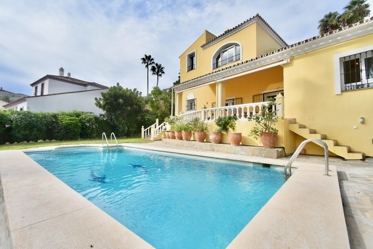 Huis te koop in La Duquesa | 3 slaapkamers H5513419