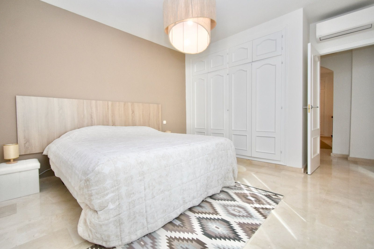Huis te koop in La Duquesa | 3 slaapkamers H5513419