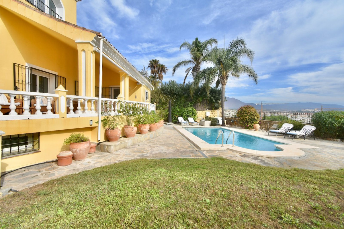 Huis te koop in La Duquesa | 3 slaapkamers H5513419