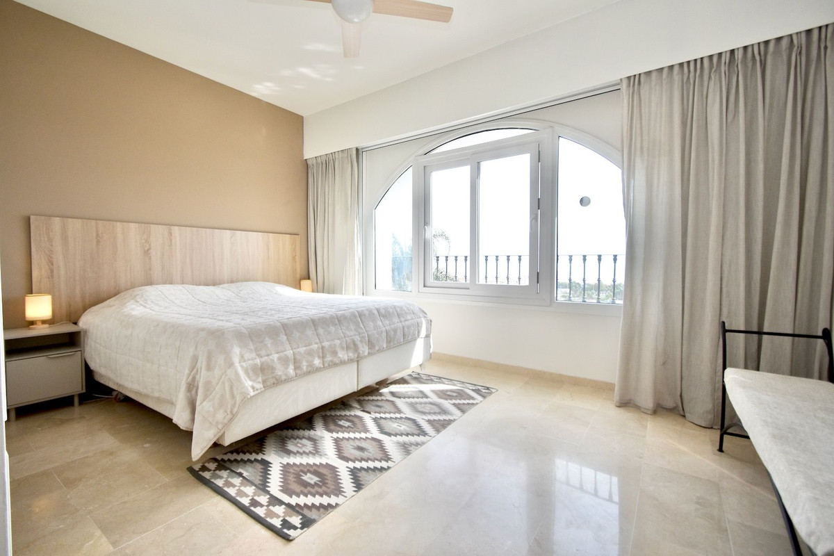 Huis te koop in La Duquesa | 3 slaapkamers H5513419