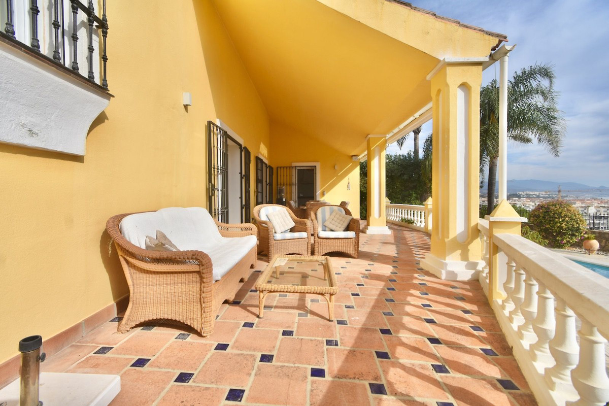 Huis te koop in La Duquesa | 3 slaapkamers H5513419