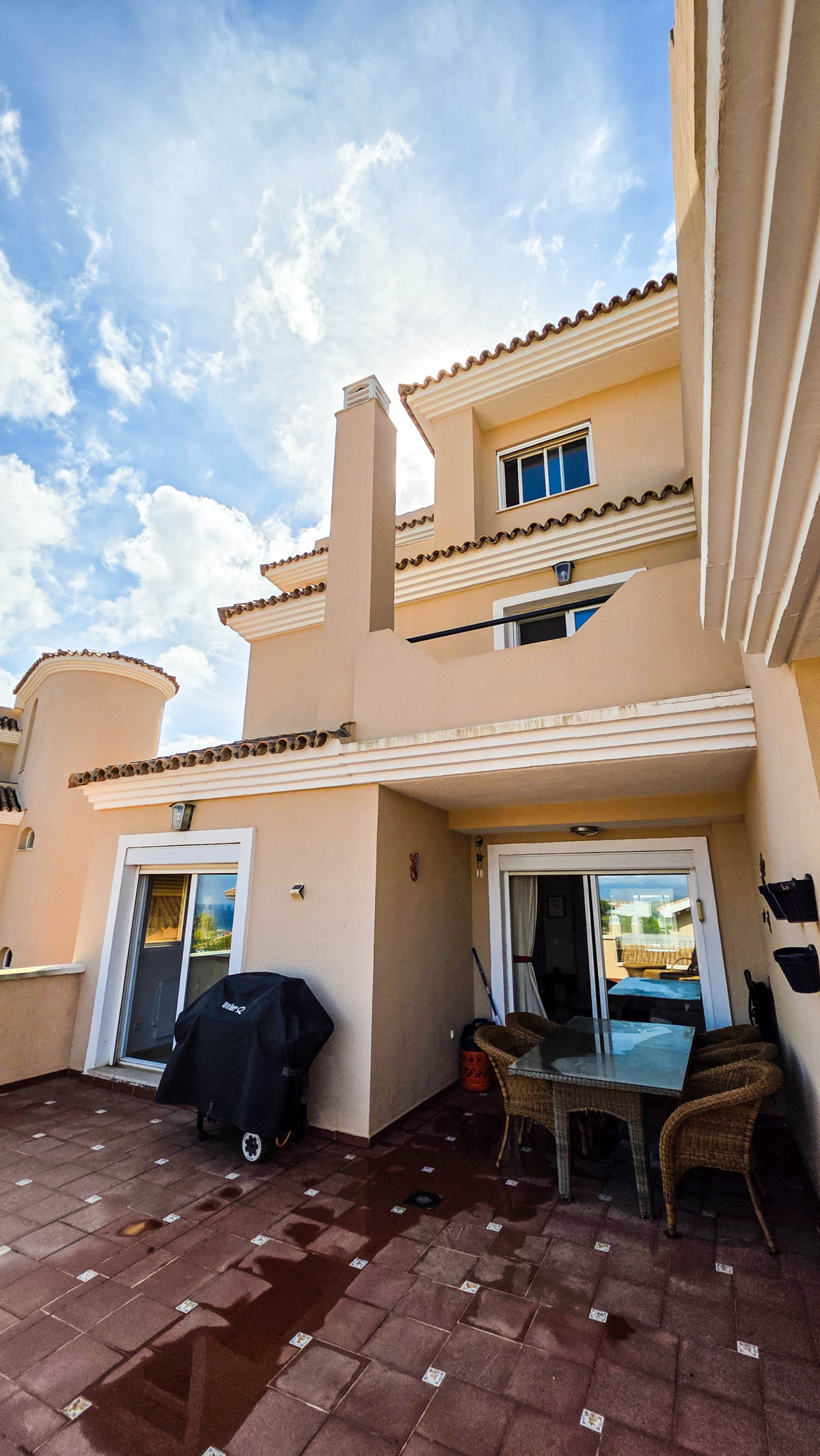 Huis te koop in La Duquesa | 4 slaapkamers H5517058