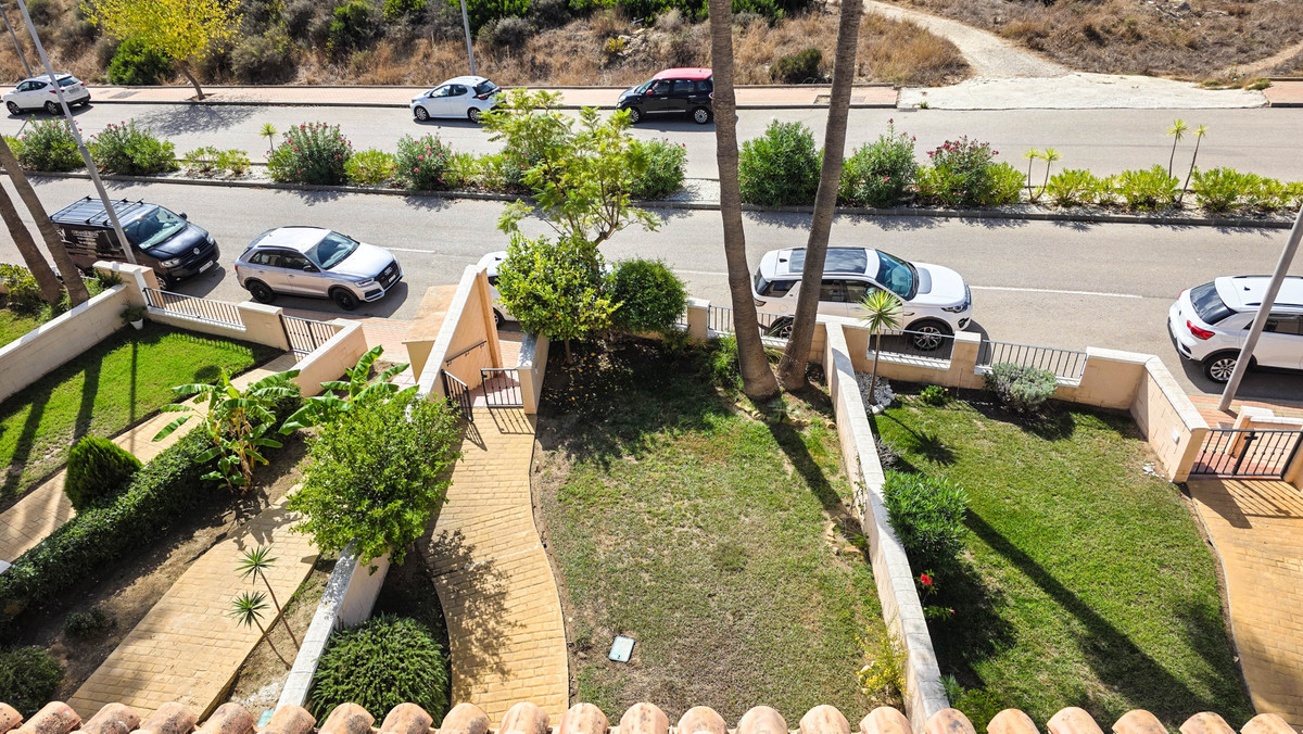 Huis te koop in La Duquesa | 4 slaapkamers H5517058