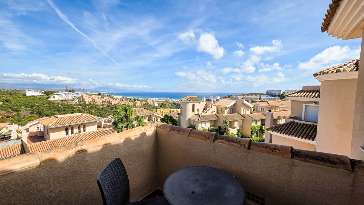Huis te koop in La Duquesa | 4 slaapkamers H5517058
