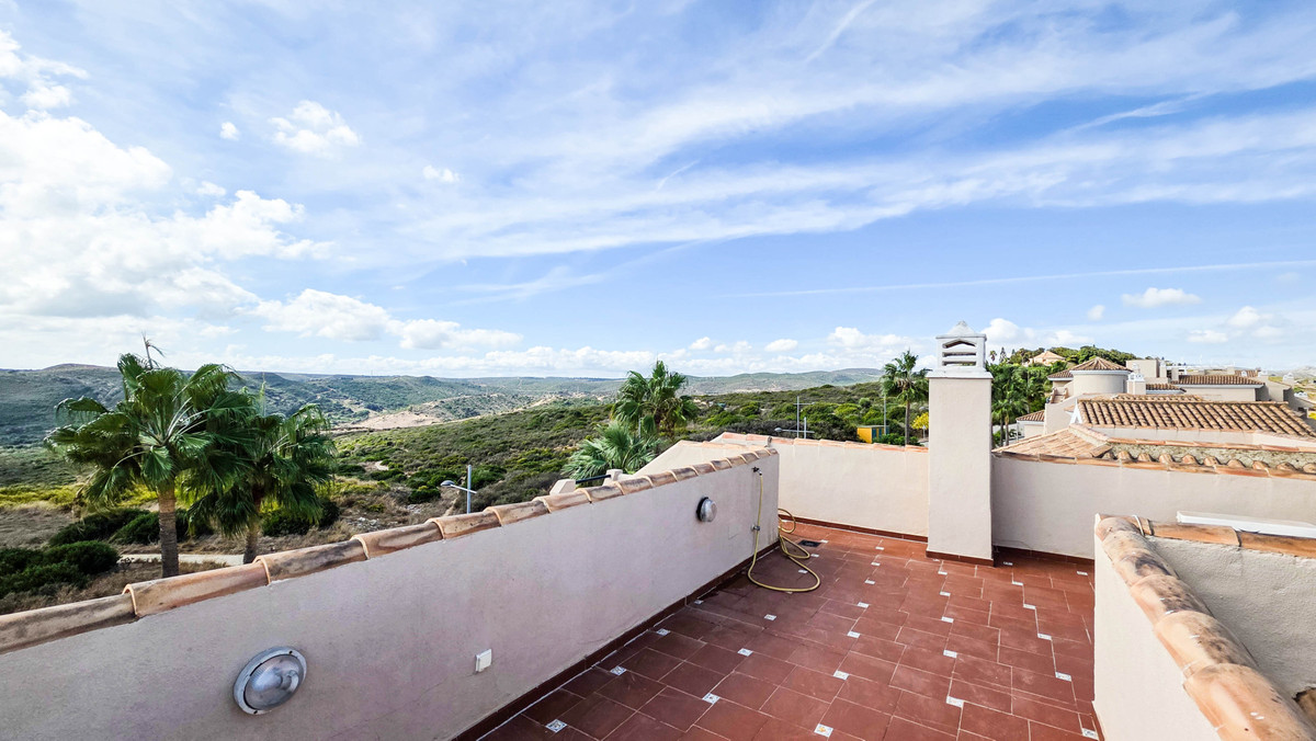 Huis te koop in La Duquesa | 4 slaapkamers H5517058