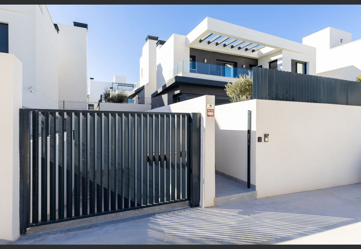 Property main view 32