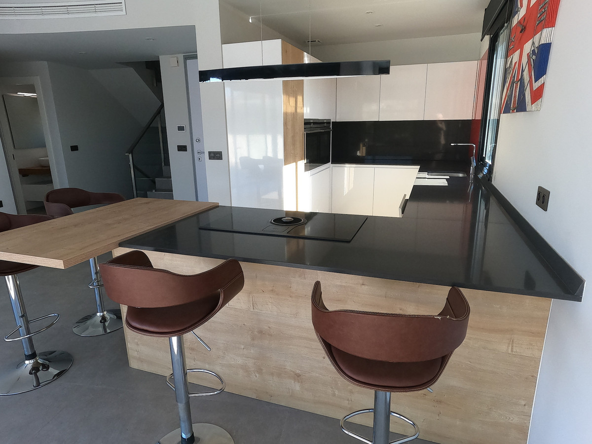 Huis te koop in La Finca Golf | 4 slaapkamers H5251552