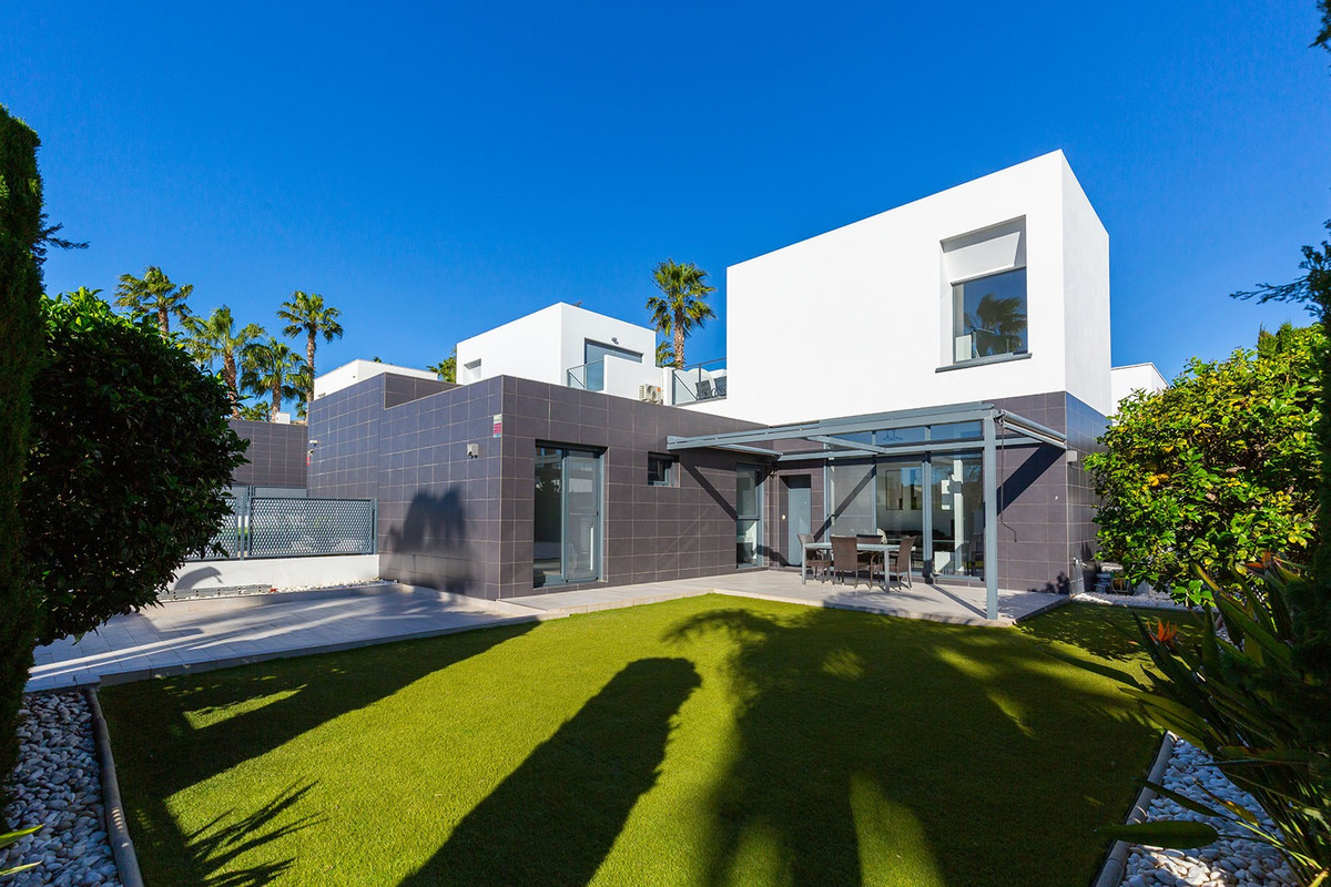 Huis te koop in La Finca Golf | 3 slaapkamers H5311045