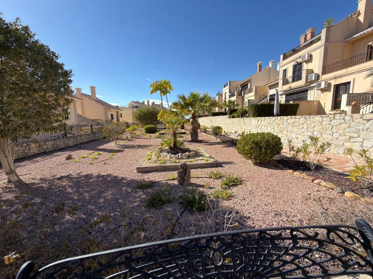 Bungalow te koop in La Finca Golf | 2 slaapkamers H5370391