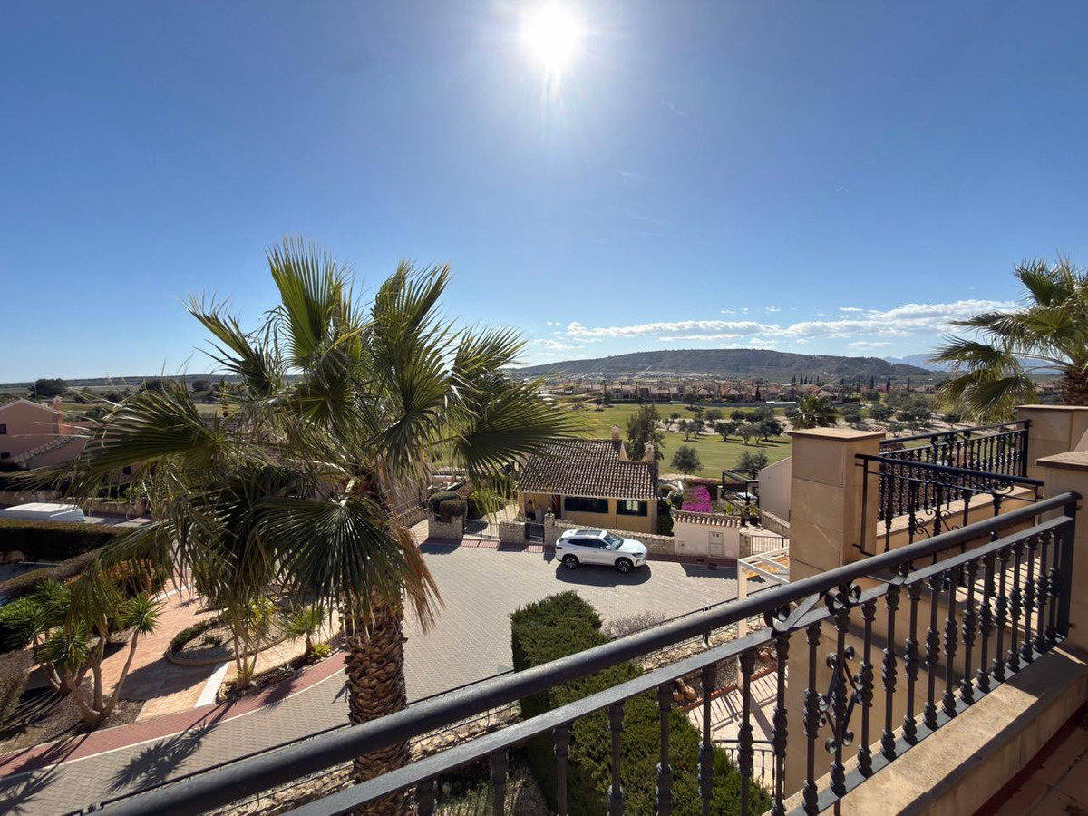 Bungalow te koop in La Finca Golf | 2 slaapkamers H5370391