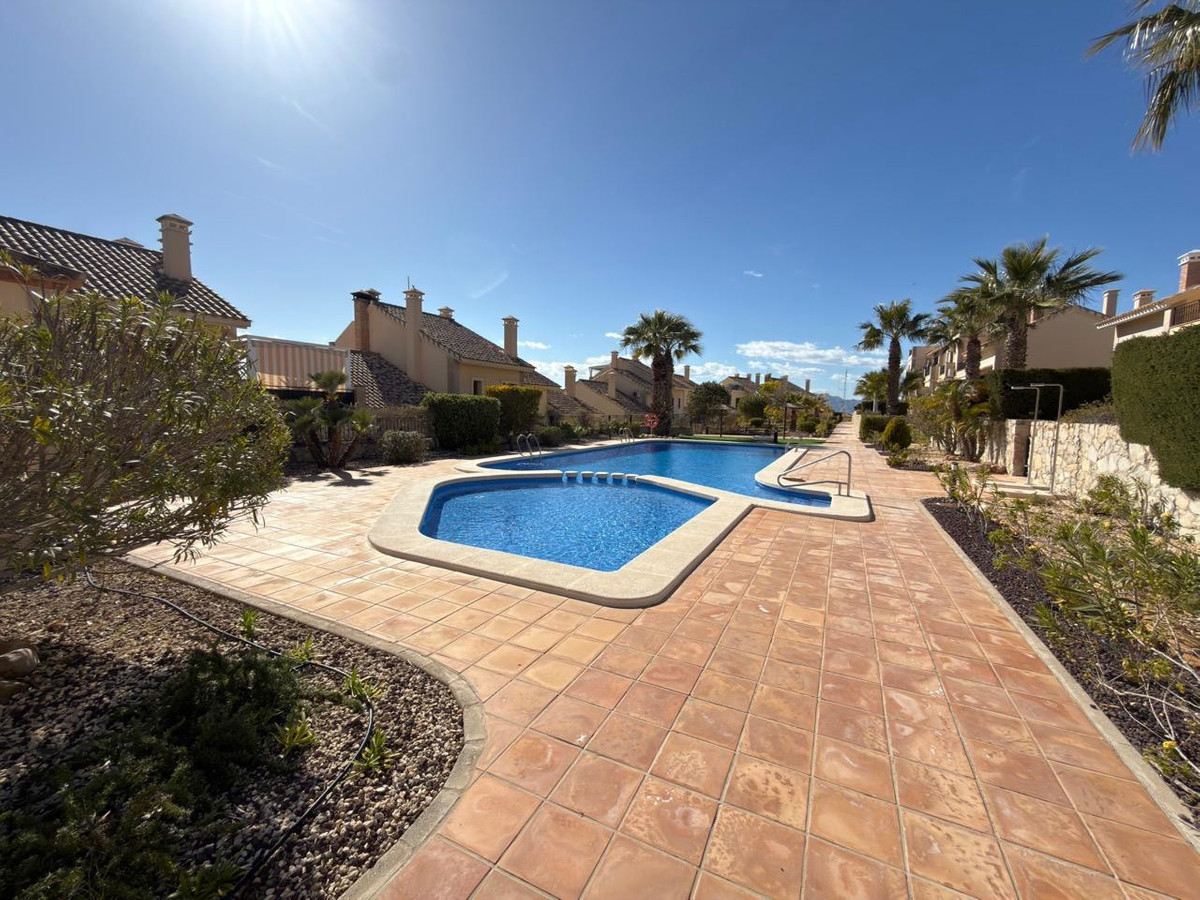 Bungalow te koop in La Finca Golf | 2 slaapkamers H5370391