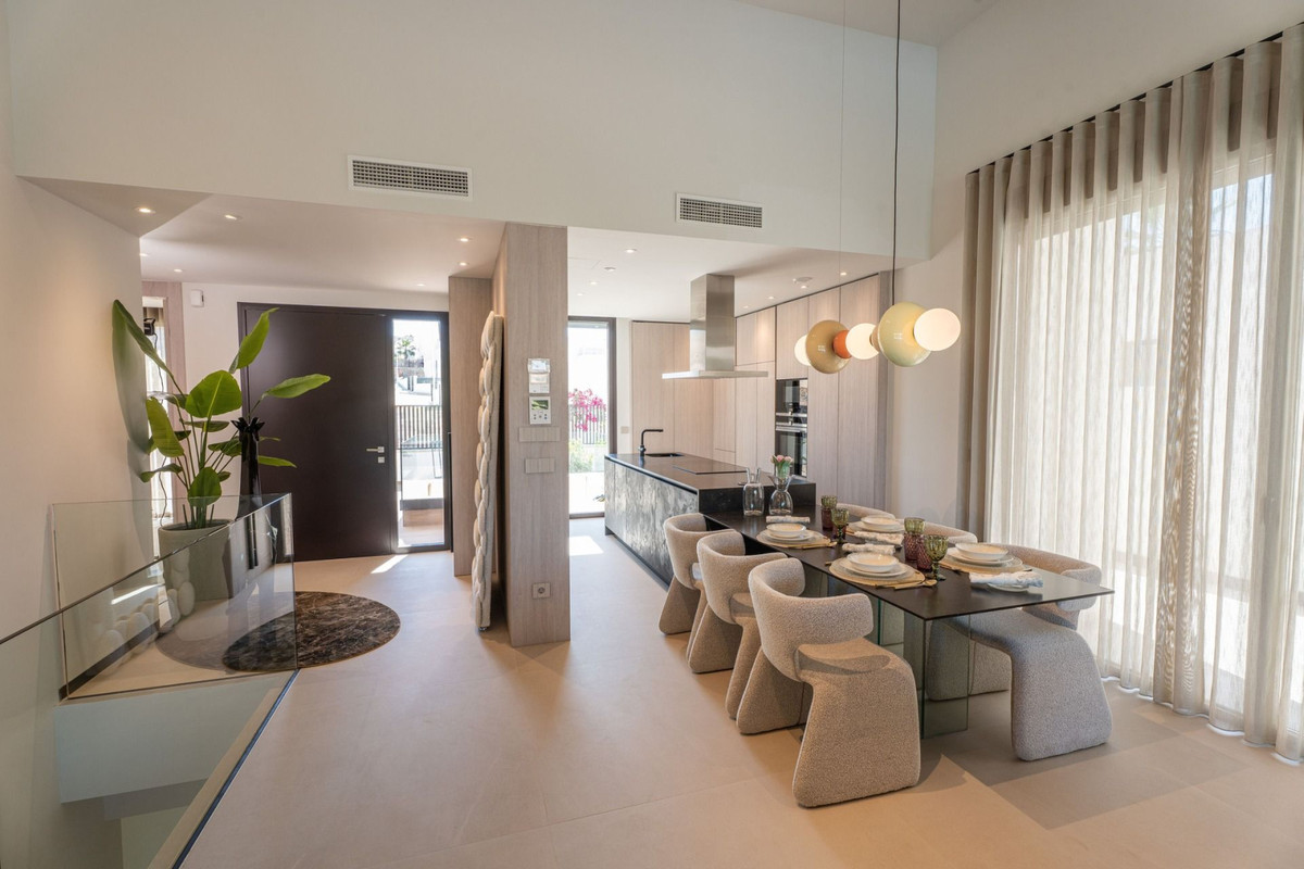 Huis te koop in La Finca Golf | 3 slaapkamers H5380984