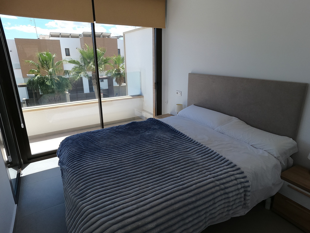 Huis te koop in La Finca Golf | 4 slaapkamers H5382232