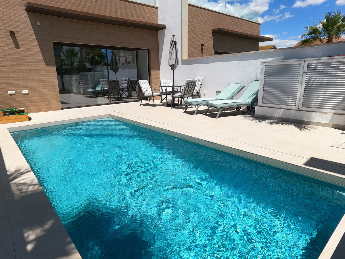 Huis te koop in La Finca Golf | 4 slaapkamers H5382232