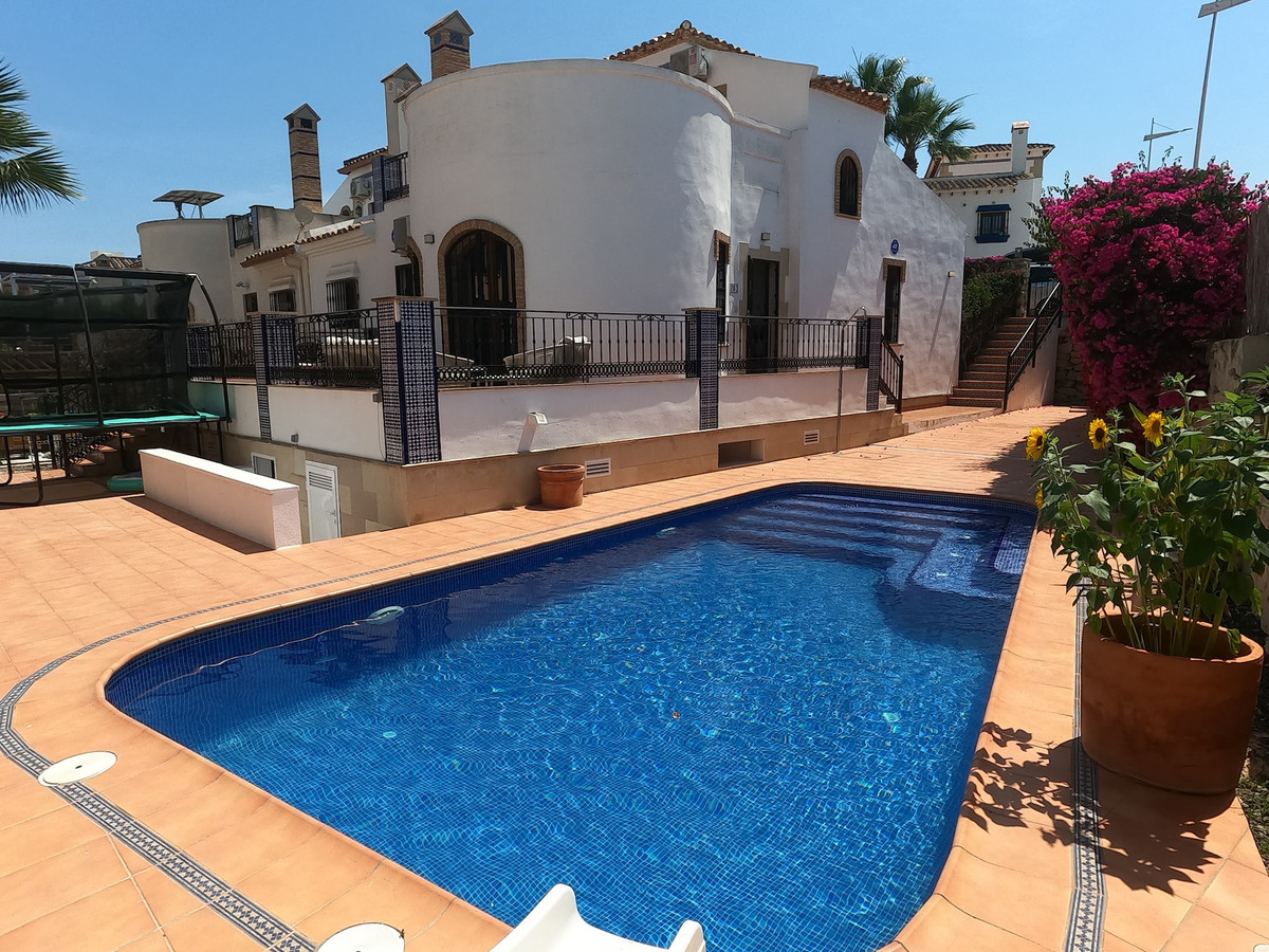Huis te koop in La Finca Golf | 3 slaapkamers H5408557
