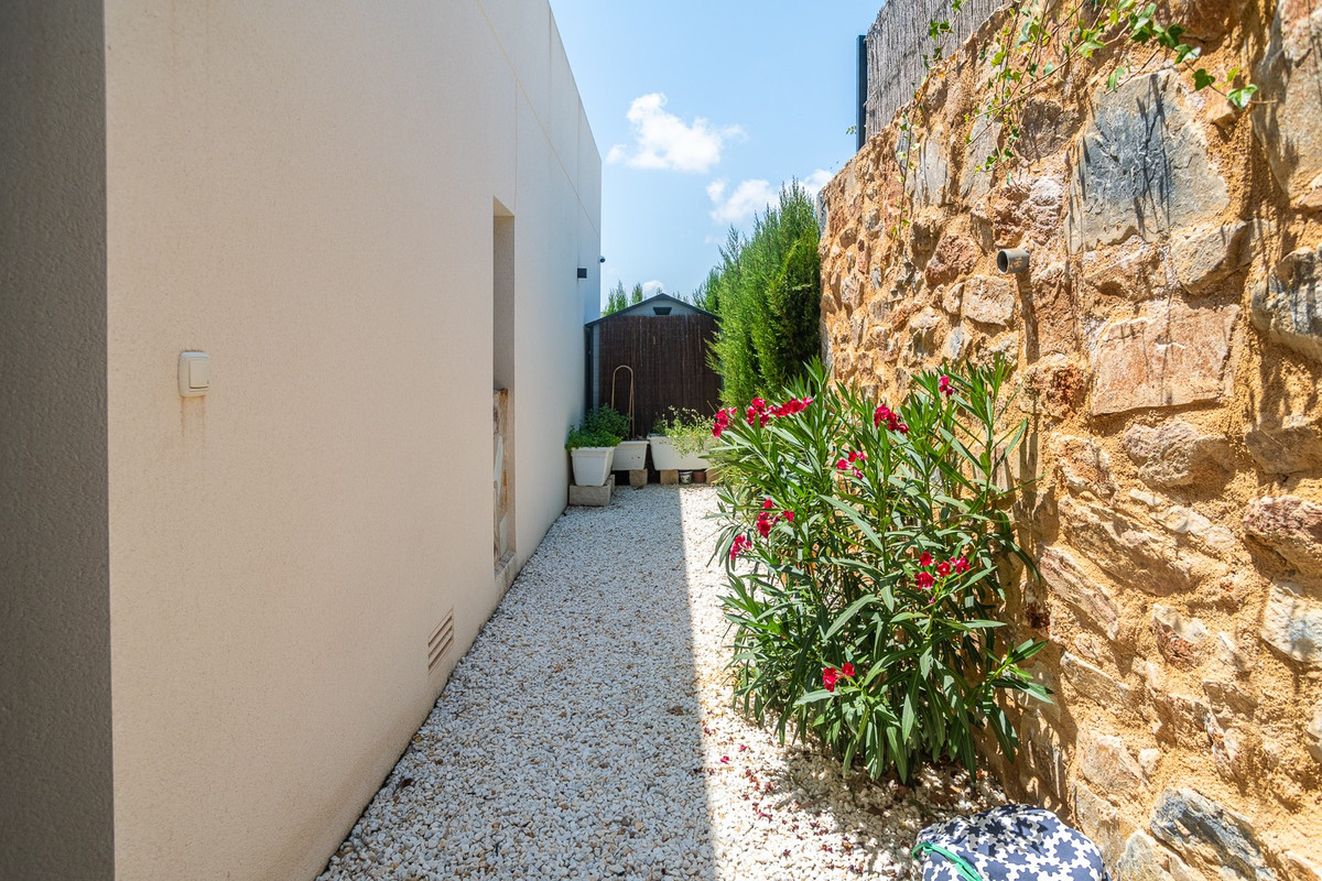 Property main view 36