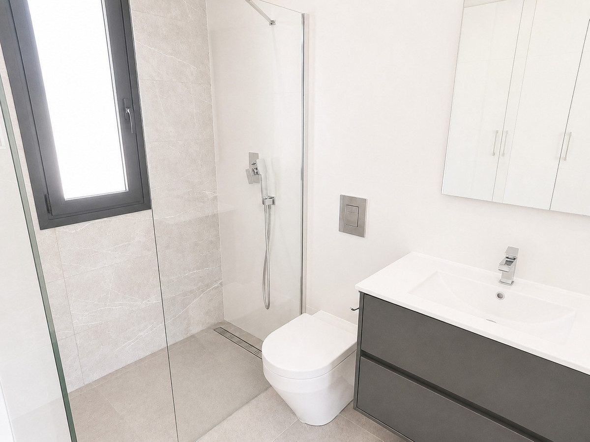 Huis te koop in La Finca Golf | 5 slaapkamers H5440657