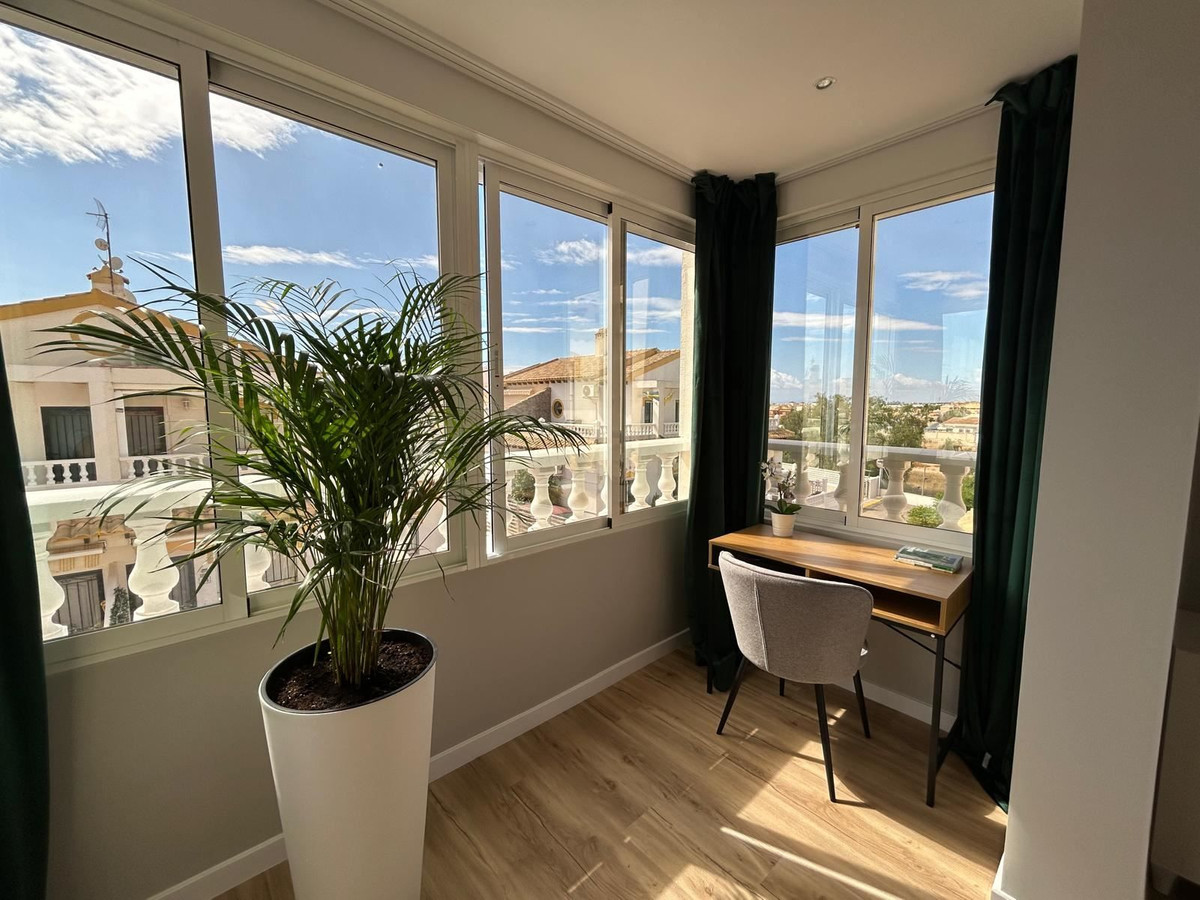 Huis te koop in La Florida | 3 slaapkamers H5242105