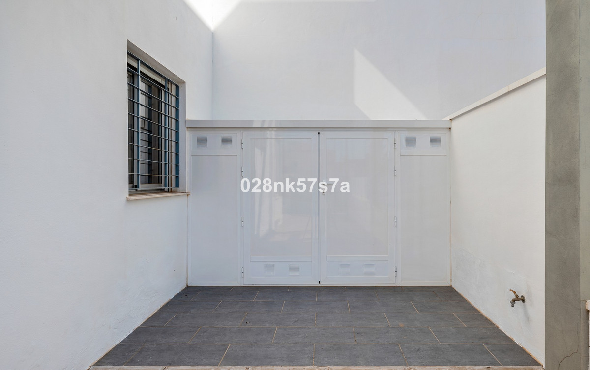 Property main view 33