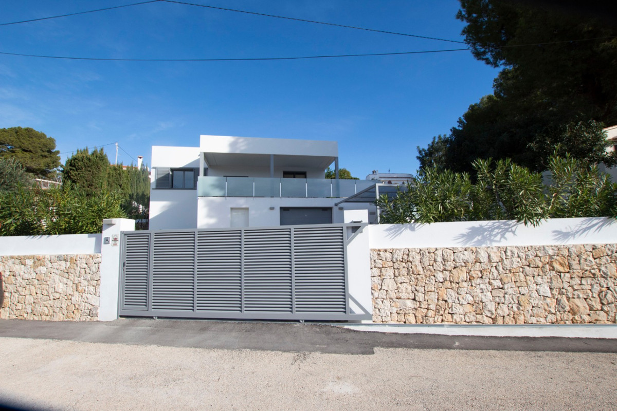 Property main view 32