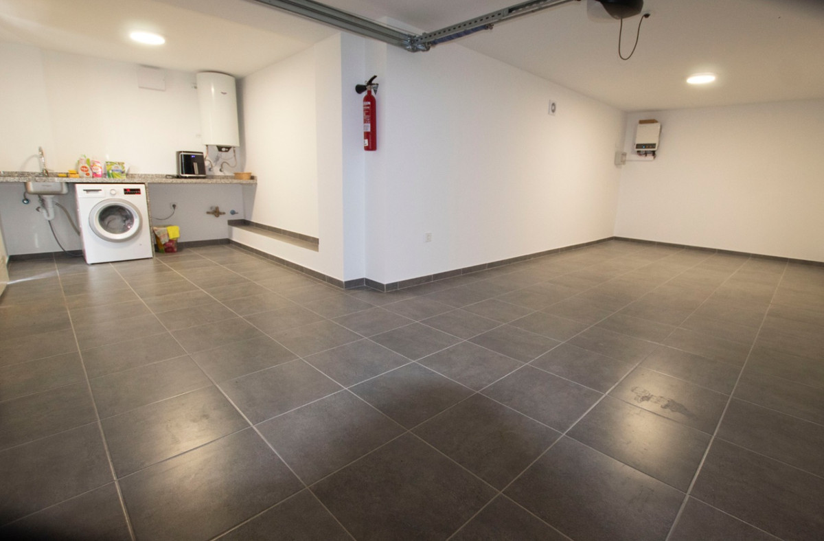 Property main view 39