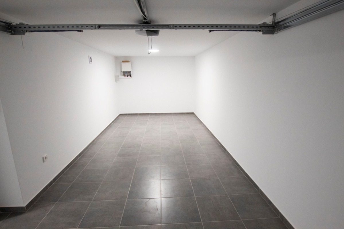 Property main view 40