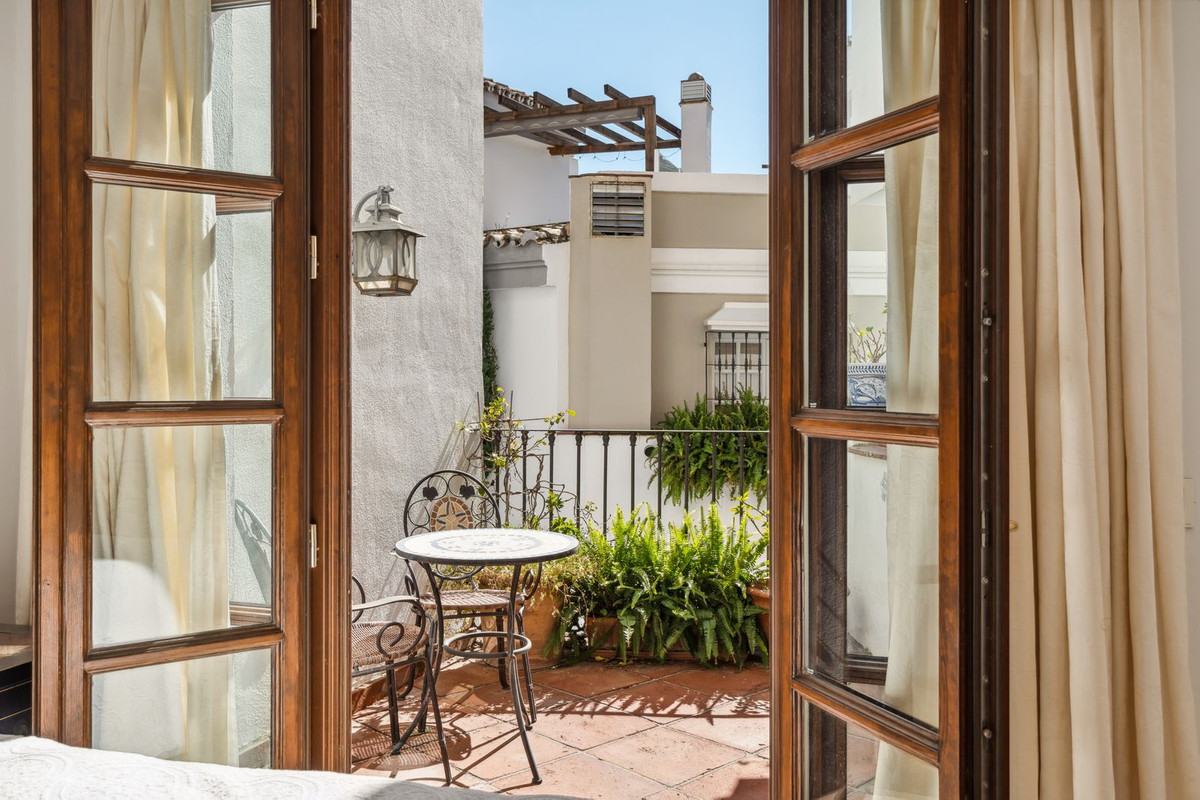Geschakelde Woning in La Heredia-13
