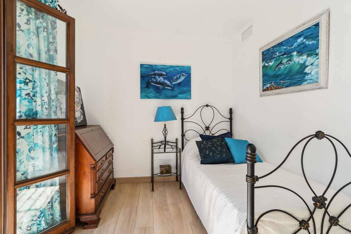 Geschakelde Woning in La Heredia-22