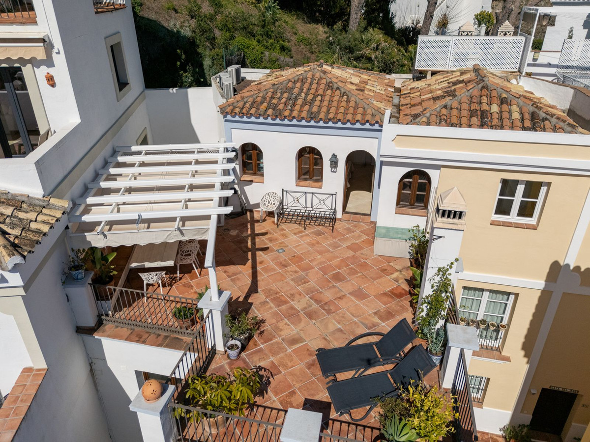Geschakelde Woning in La Heredia-34