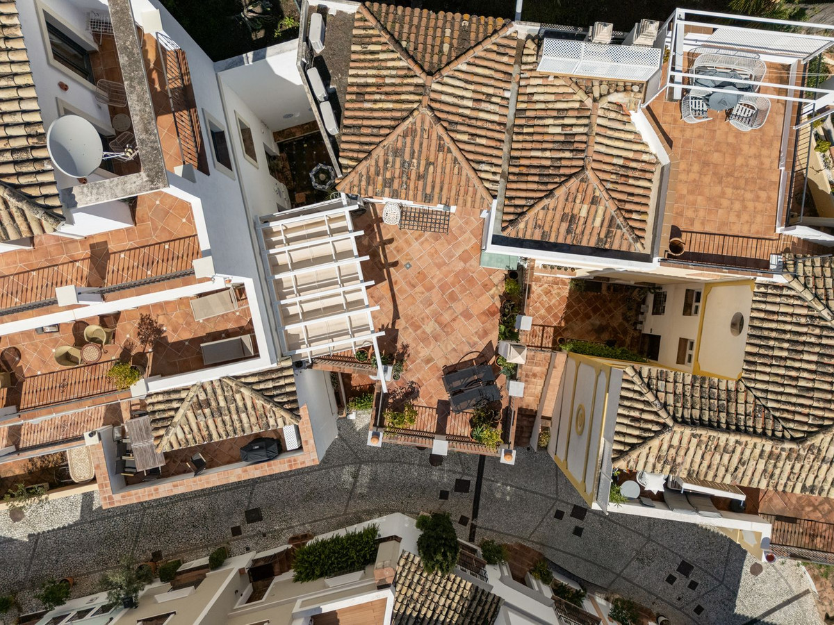 Geschakelde Woning in La Heredia-37
