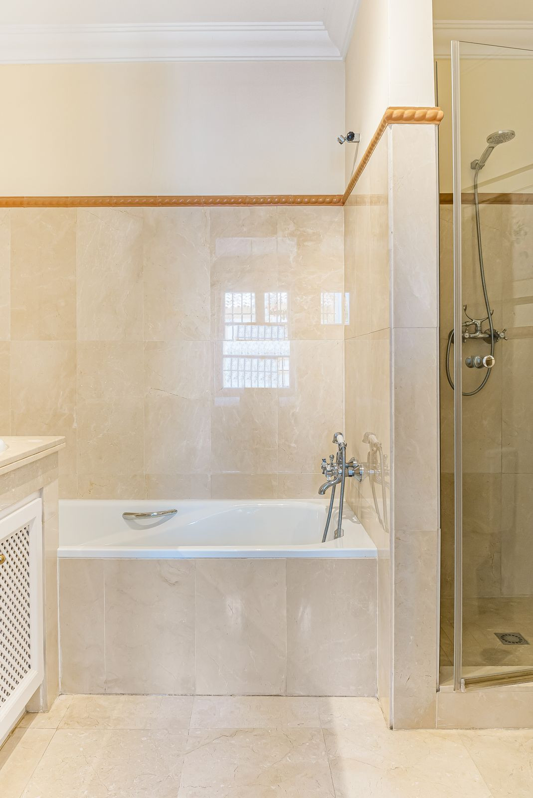 Property main view 42