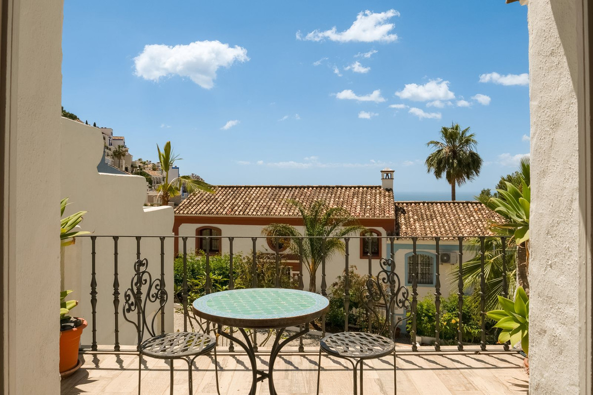 Property main view 36