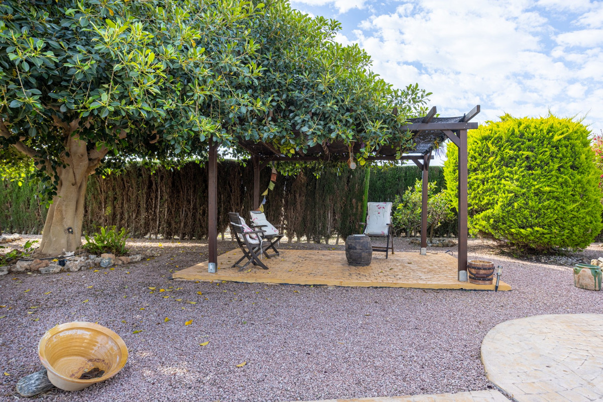 Property main view 44