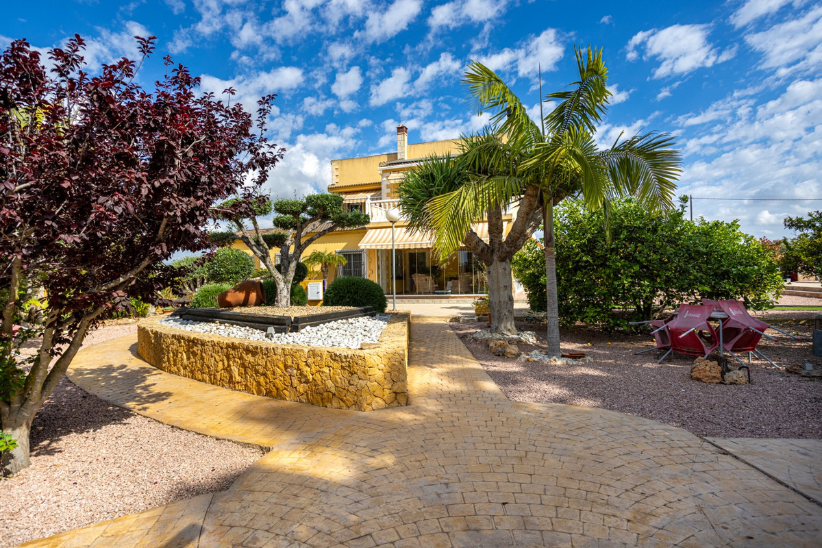 Property main view 45