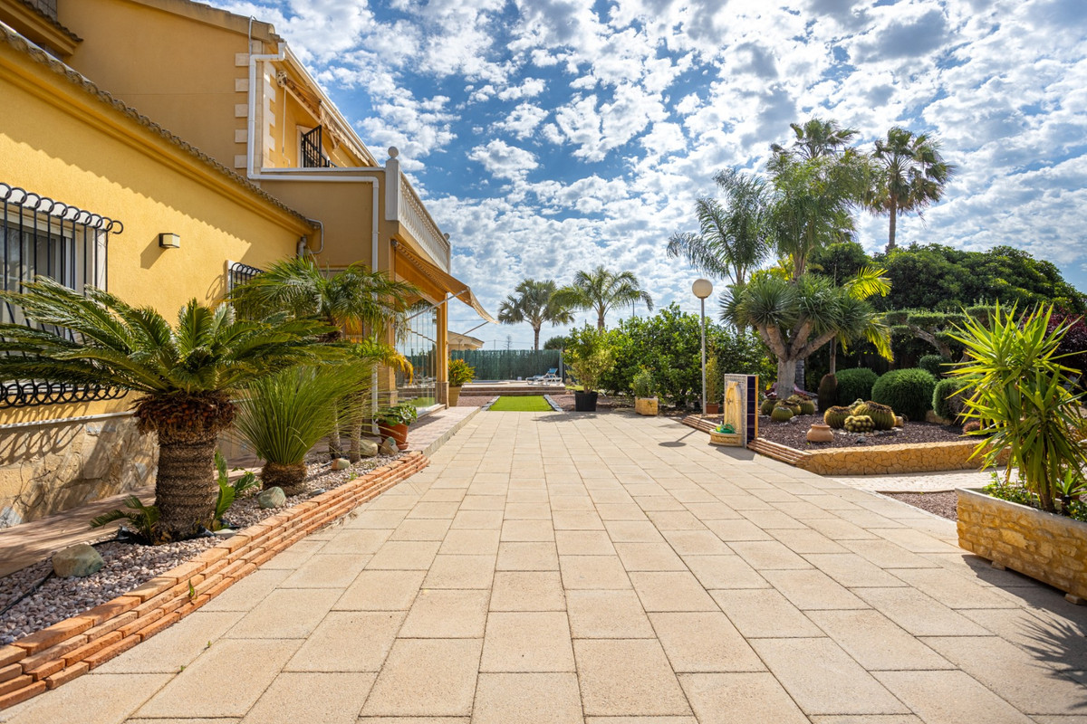 Property main view 46
