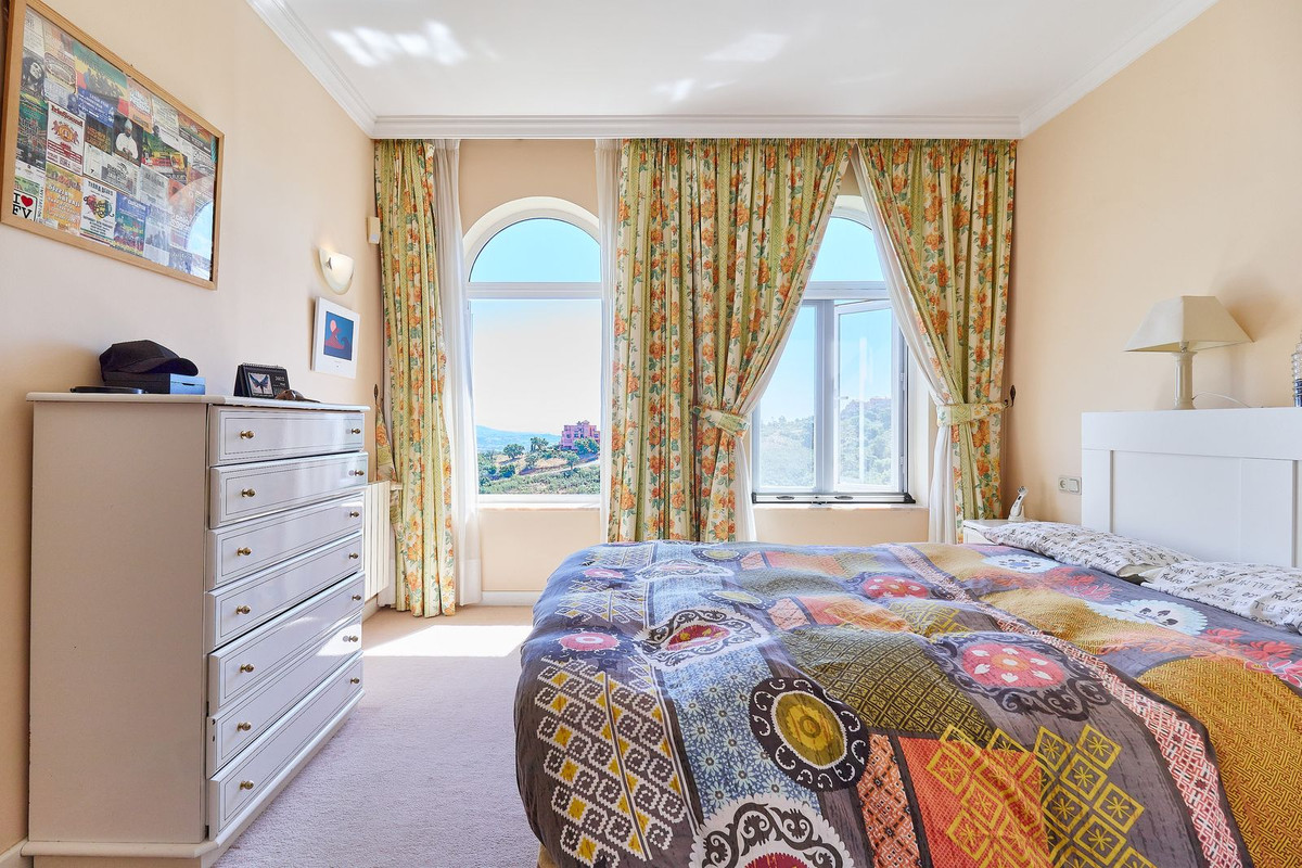 Property main view 25