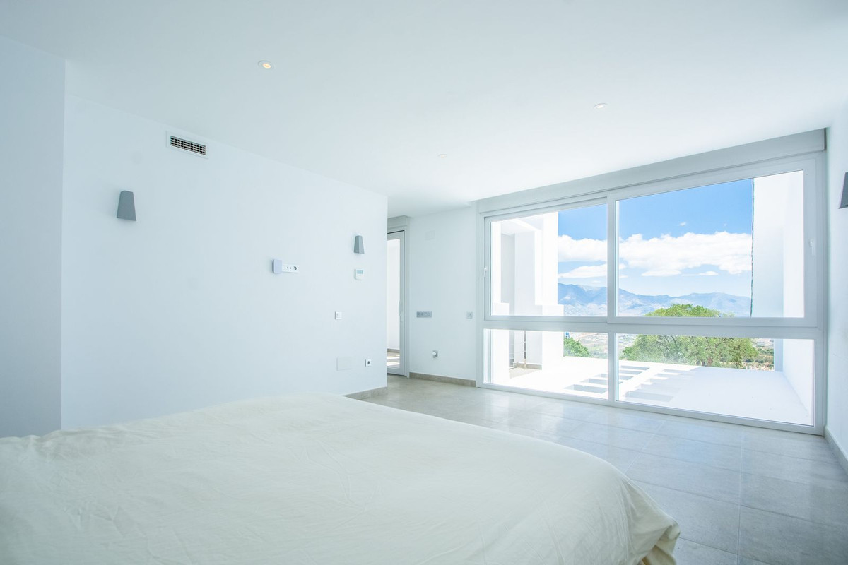 Property main view 30