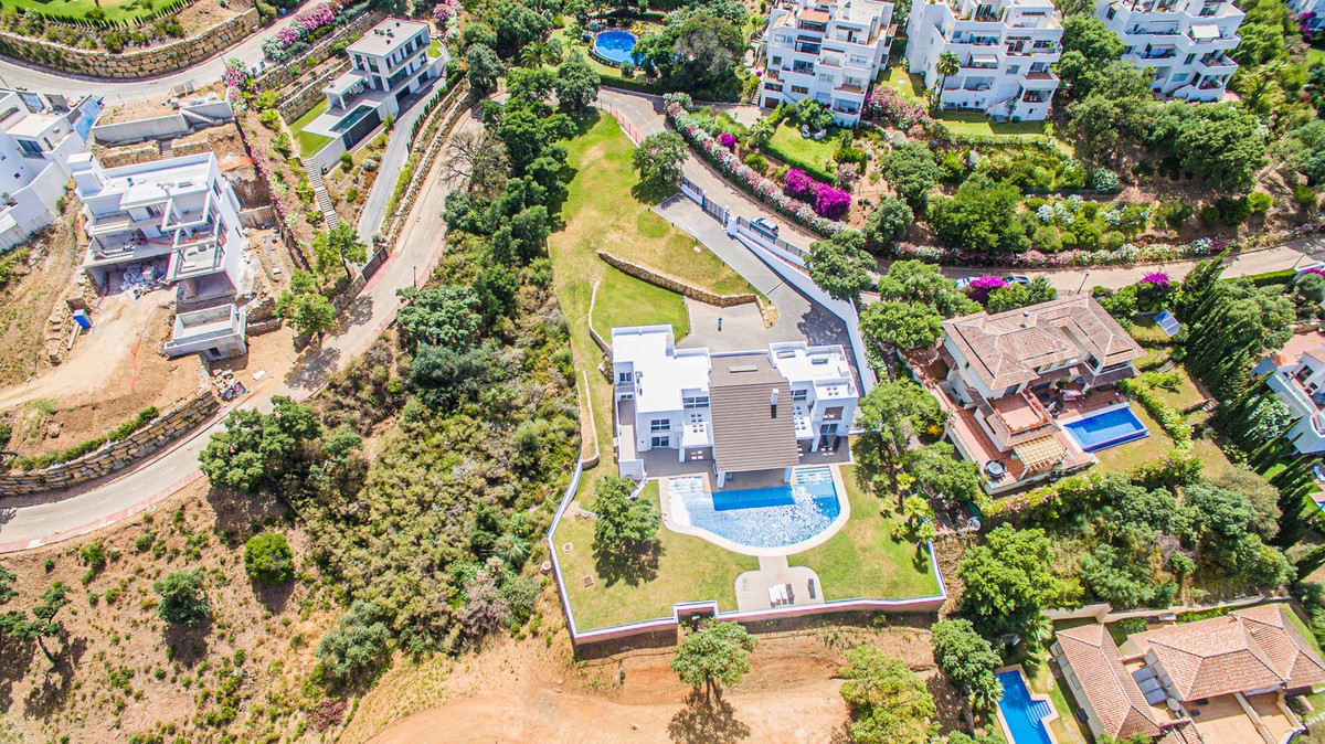 Property main view 60