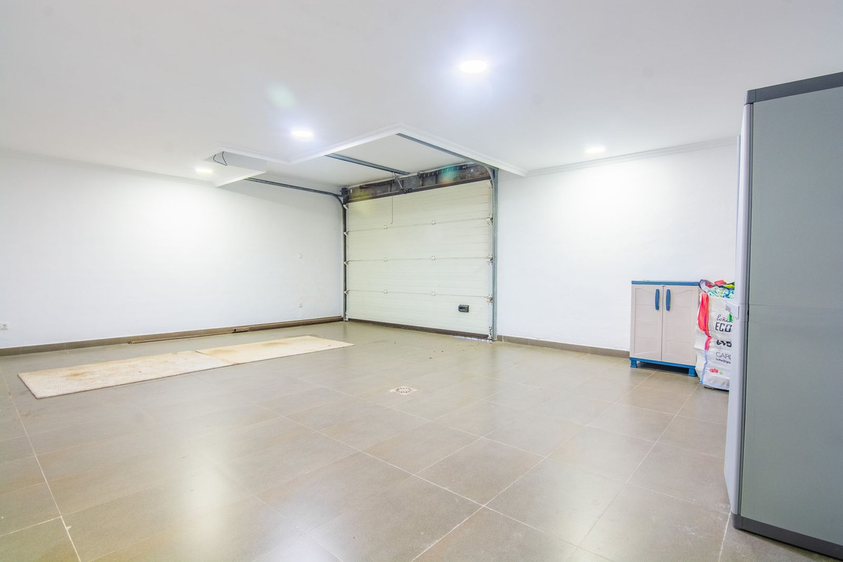 Property main view 50