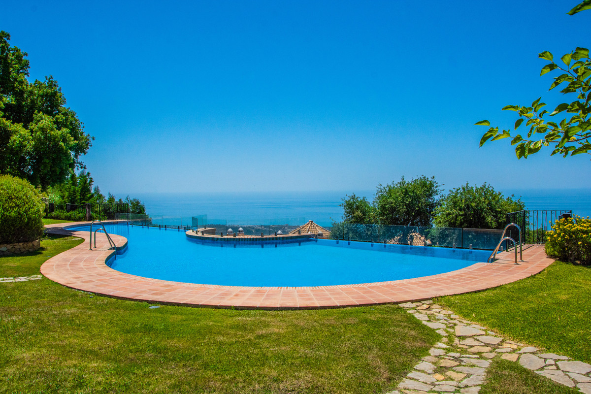 Property main view 53