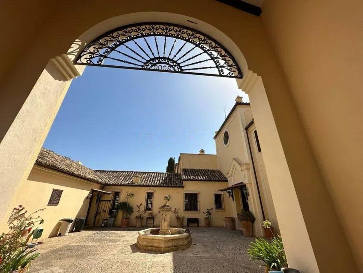 Huis te koop in La Mairena | 9 slaapkamers H4799740