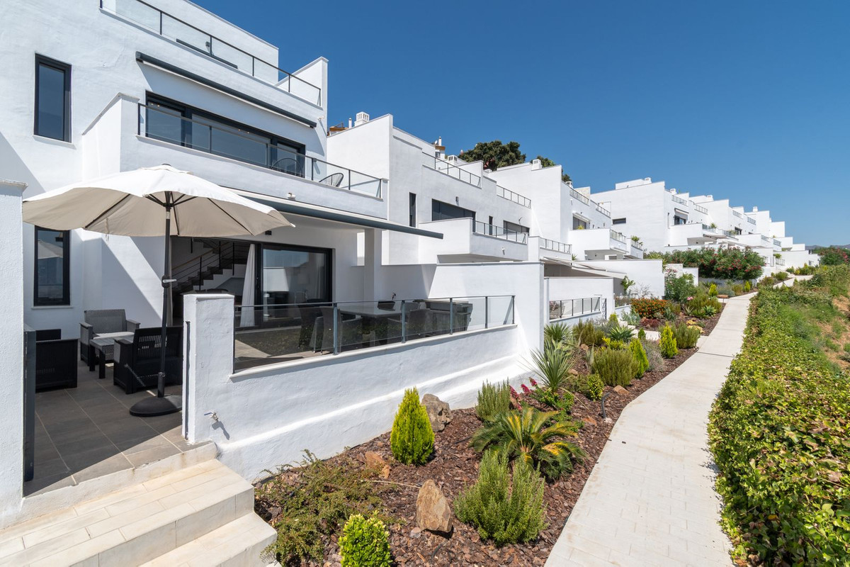 House for sale in La Mairena | 4 bedrooms H5126974