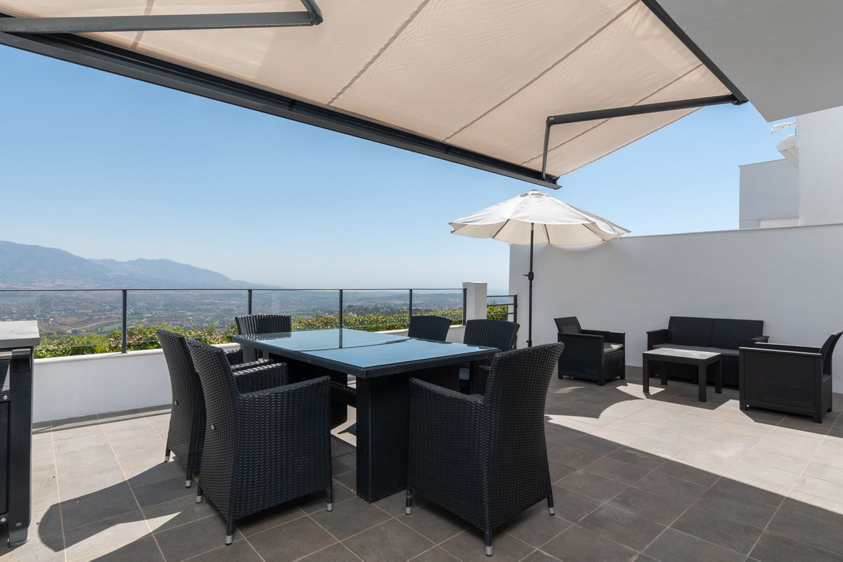 House for sale in La Mairena | 4 bedrooms H5126974