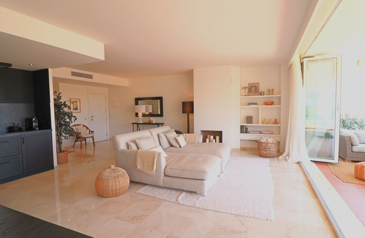 Penthouse for sale in La Mairena | 2 bedrooms H5129074