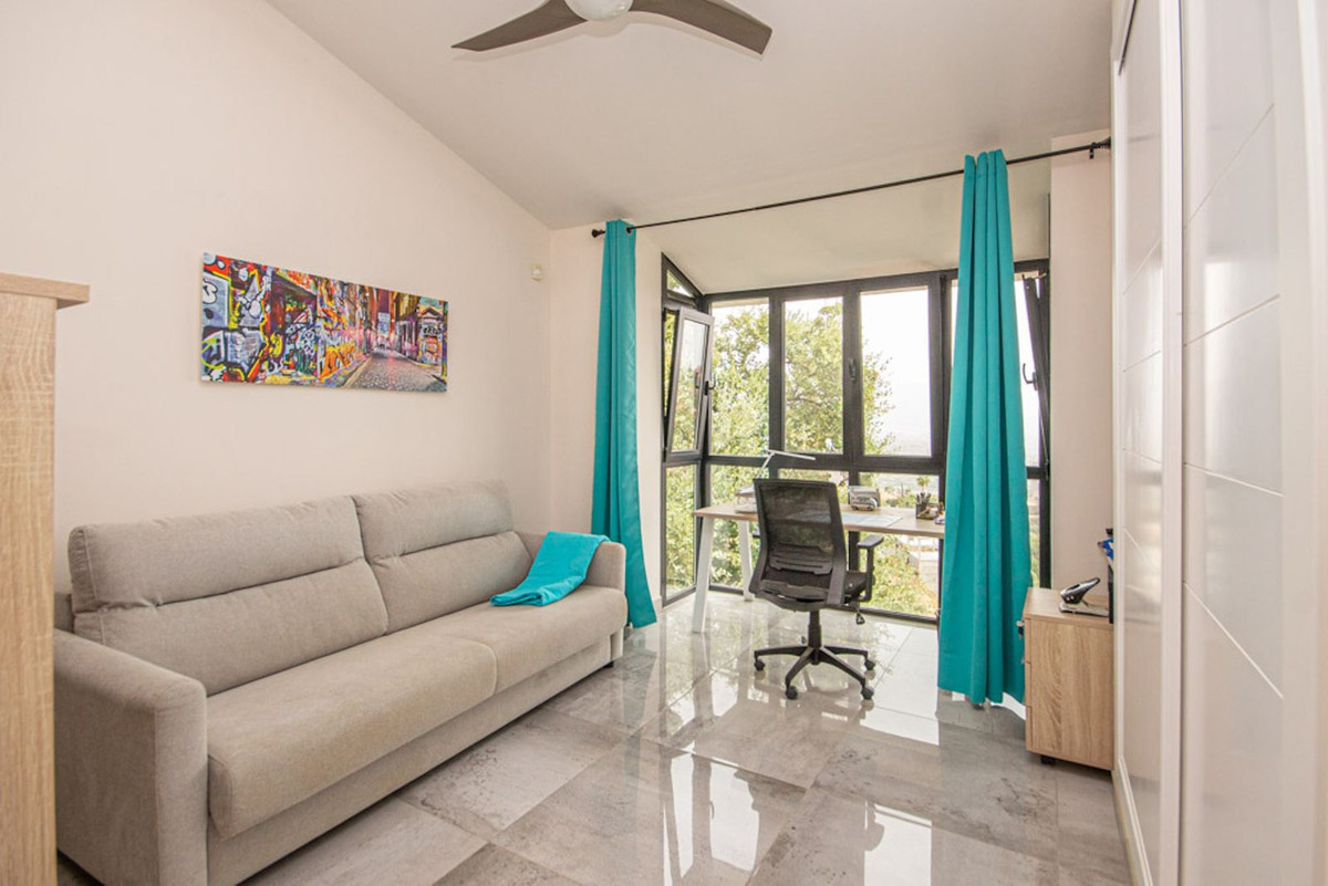 Huis te koop in La Mairena | 4 slaapkamers H5143909