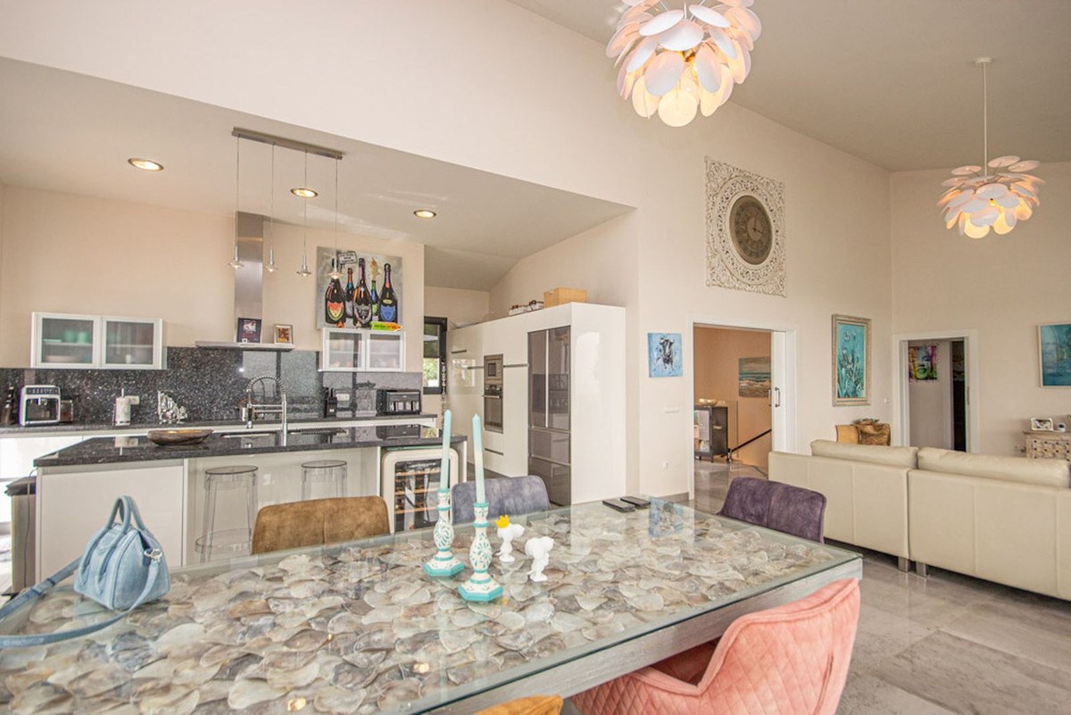 Huis te koop in La Mairena | 4 slaapkamers H5143909