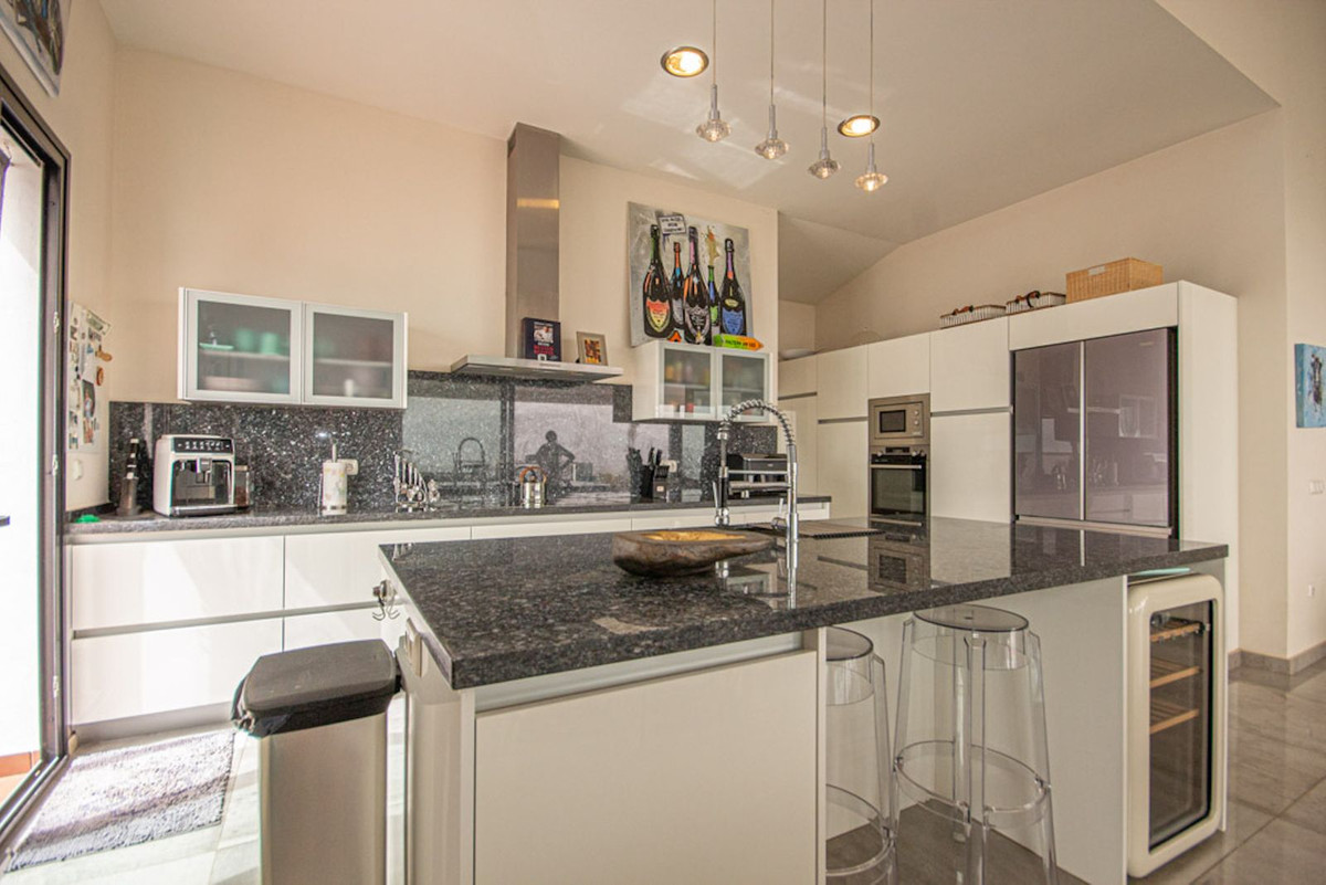 Huis te koop in La Mairena | 4 slaapkamers H5143909